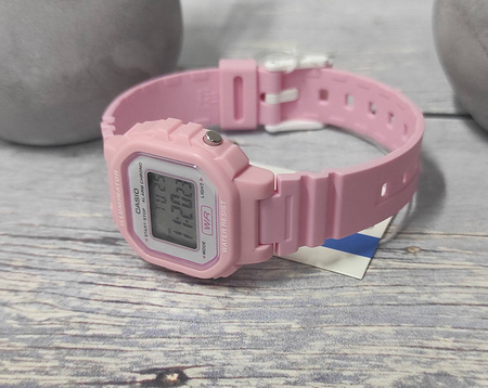 Zegarek Casio LA-20WH-4A1EF Sportowy
