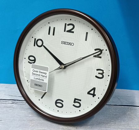 Zegar ścienny SEIKO QXA836B 21,5 cm brązowy luminescencyjna tarcza