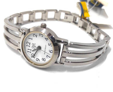 Biżuteryjny zegarek damski Q&Q F159-204